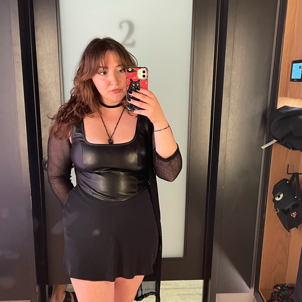 🎸 Meet the Posher ⛓️